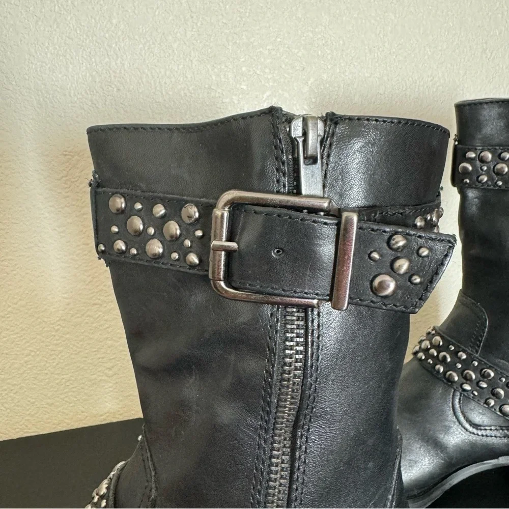 Arturo Chiang Black Leather Boots Size 6